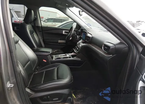 2021 Ford Explorer Xlt z USA, uszkodzony, nr VIN 1FMSK7DH8MGA61116